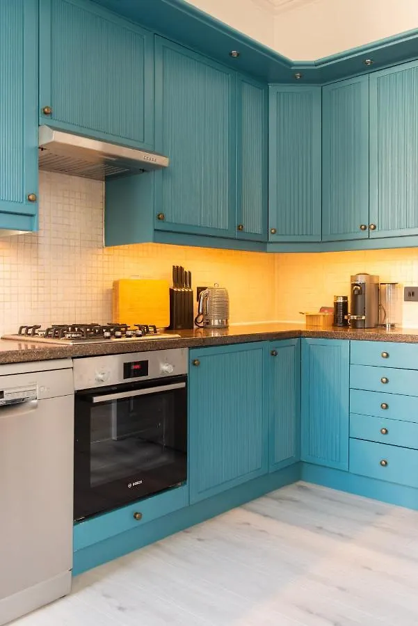 Central 2Br Modern Apartment 5Mins To Train Station Brighton