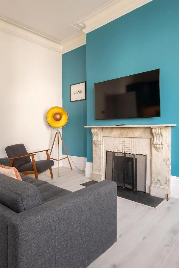 Central 2Br Modern Apartment 5Mins To Train Station Brighton